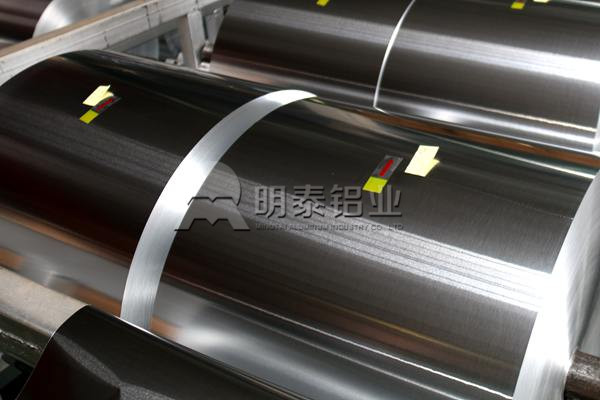 吃貨經(jīng)常舔的酸奶蓋，到底是用的哪種鋁箔做的？