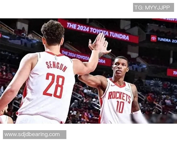 2017年火箭队与太阳队精彩对决视频回顾与分析