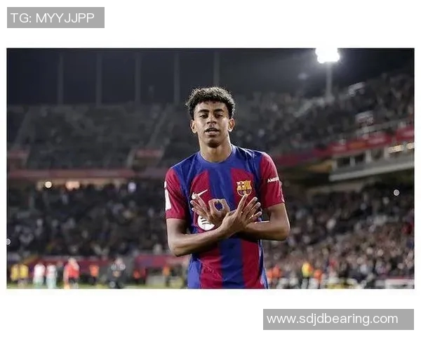 楚阿梅尼的崛起与挑战：探索年轻球员在足球世界中的未来之路