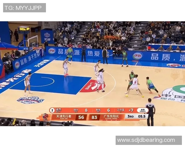 2017年CBA精彩对决广东队与八一队的巅峰之战回顾与分析