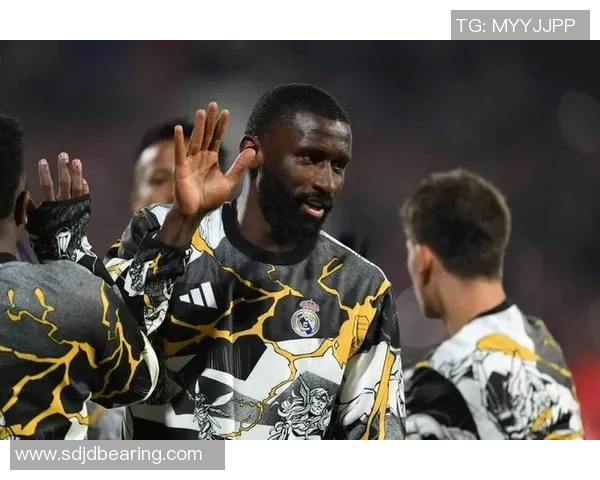 吕迪格：从默默无闻到足坛明星的华丽蜕变之路