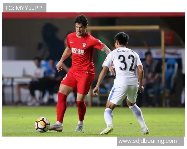 权健与富力激战回顾精彩集锦展现足球魅力与激情对决