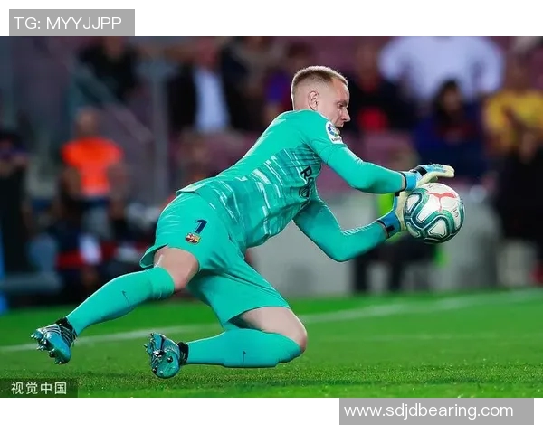 特尔施特根：从青涩门将到世界顶级守护神的传奇之路