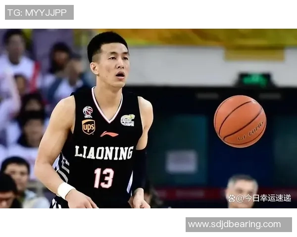 郭艾伦携手球队奋勇争先力争在新赛季创造辉煌成就 郭艾伦携手球队奋勇争先力争在新赛季创造辉煌成就