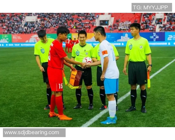 马来西亚与越南决赛激战正酣谁将捧起冠军奖杯 马来西亚与越南决赛激战正酣谁将捧起冠军奖杯