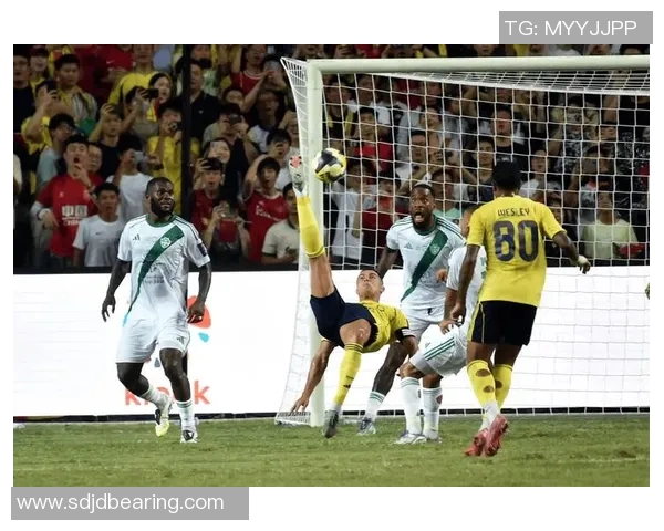 卡德西亚与多法尔的激烈对决揭示了足球战术的魅力与团队协作的重要性 卡德西亚与多法尔的激烈对决揭示了足球战术的魅力与团队协作的重要性