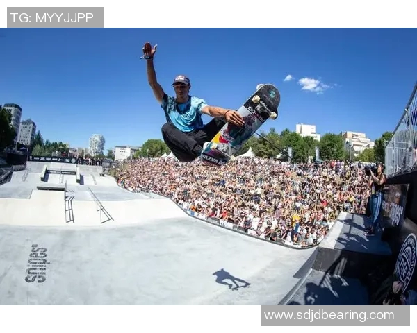 南京极限运动嘉年华精彩回顾街舞队展现卓越耐力与激情表现 南京极限运动嘉年华精彩回顾街舞队展现卓越耐力与激情表现