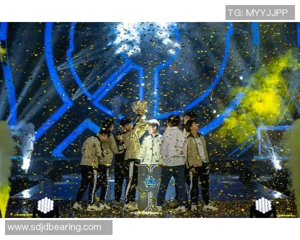 宏远与新疆总决赛巅峰对决谁将捧起冠军奖杯的荣耀之战 宏远与新疆总决赛巅峰对决谁将捧起冠军奖杯的荣耀之战