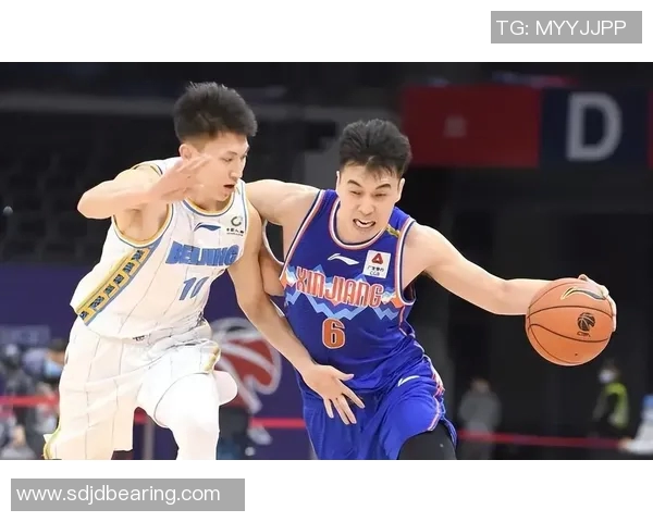 广东队与江苏队激战正酣CBA赛场精彩瞬间回顾与分析