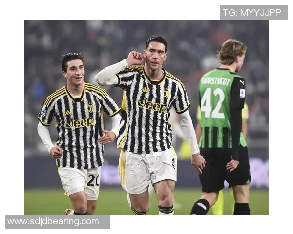 弗拉霍维奇的崛起与挑战:从天才少年到足球巨星的奋斗历程 弗拉霍维奇的崛起与挑战:从天才少年到足球巨星的奋斗历程