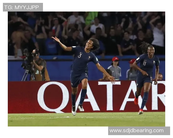 法国女足迎战奥地利队力争在国际赛场上再创佳绩