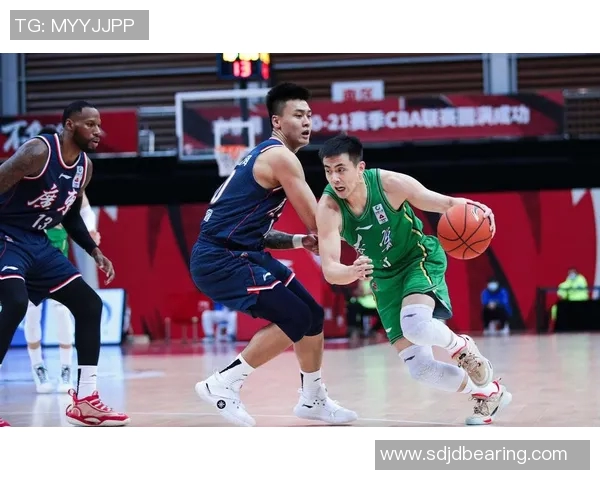 篮球巅峰对决俄罗斯与美国的激烈较量与历史渊源分析 篮球巅峰对决俄罗斯与美国的激烈较量与历史渊源分析